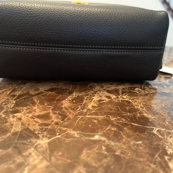 NWT Coach Essential Cosmetic Pouch/Bag/Case in Black Pebble Leather - Picture 7 of 16